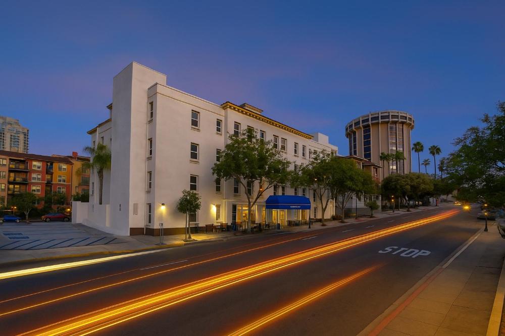 Motel 6-San Diego, CA - Downtown